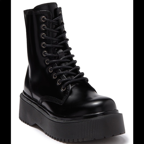 jeffrey campbell platform boot